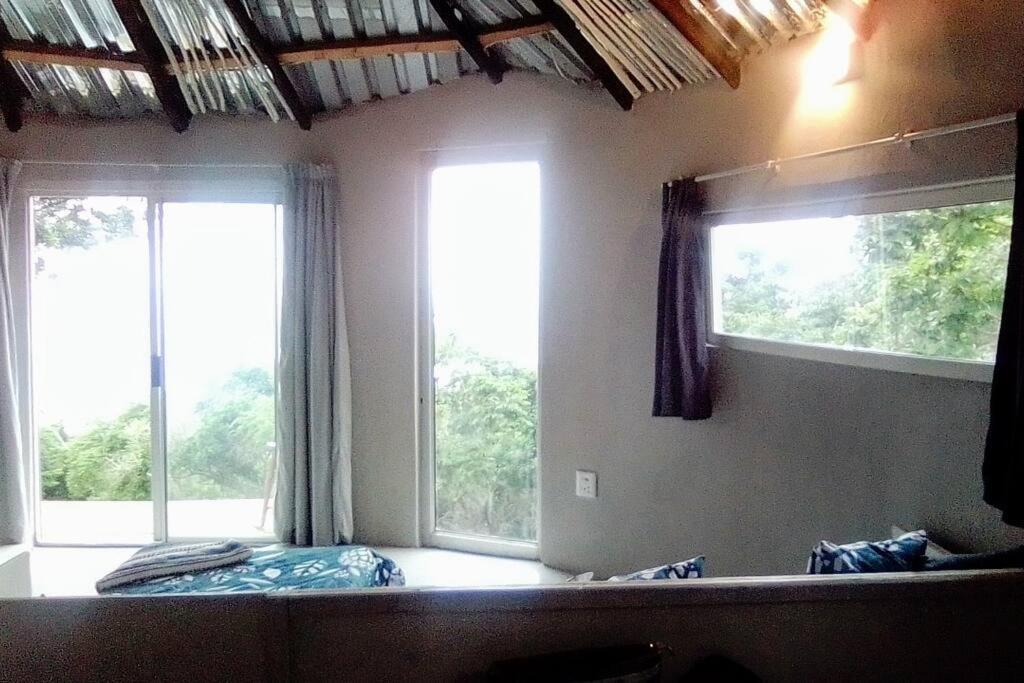 Wildview Self Catering Cottages Coffee Bay, Breakfast & Wi-Fi Inc Extérieur photo